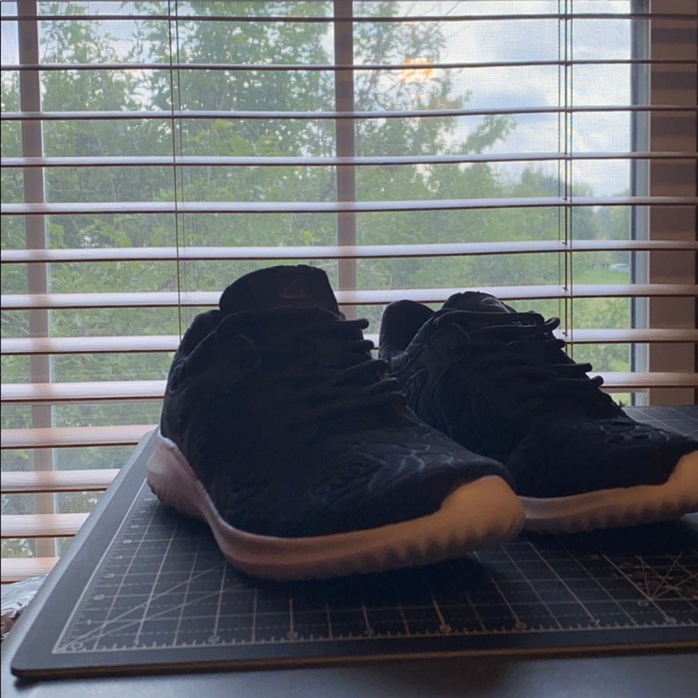 Geers rose sneakers